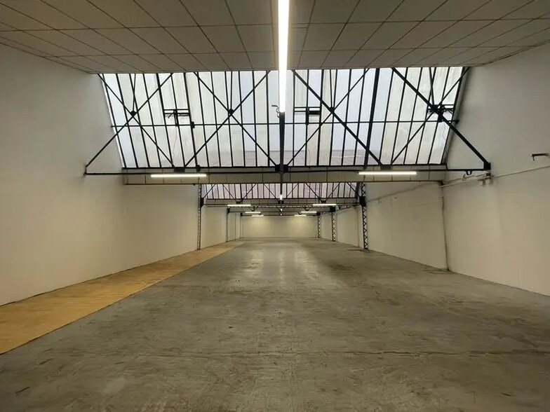 Flex dans Montreuil à louer - Photo intérieure - Image 3 de 7