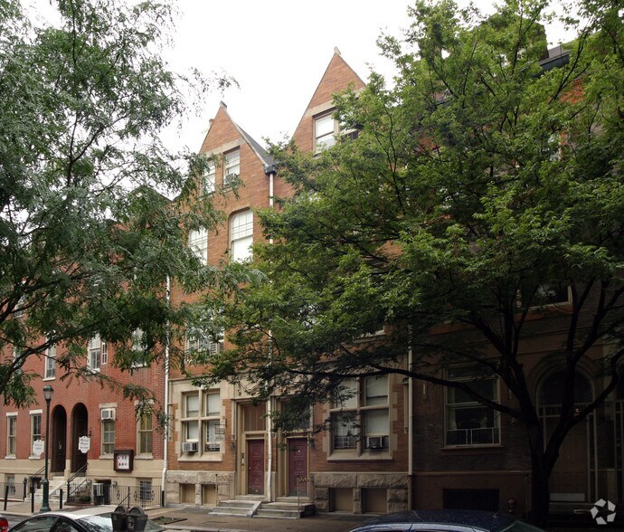 1113-1115 Spruce St, Philadelphia, PA à vendre - Photo du bâtiment - Image 3 de 8