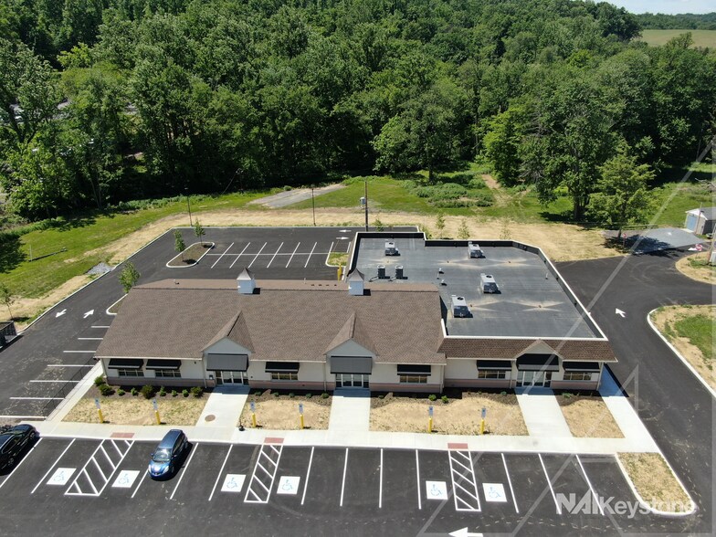 590 Oley Rd, Oley, PA à louer - Photo du bâtiment - Image 3 de 8