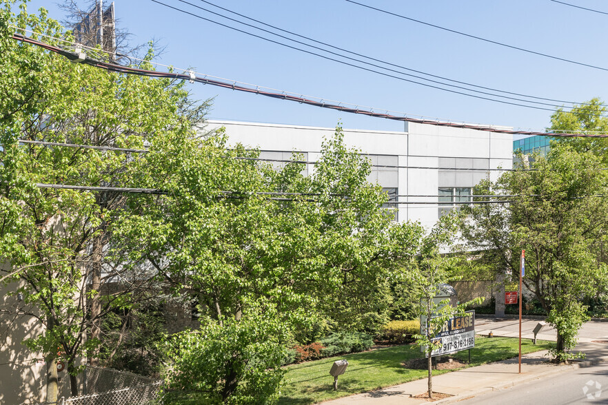 4830 Arthur Kill Rd, Staten Island, NY for lease - Building Photo - Image 3 of 6