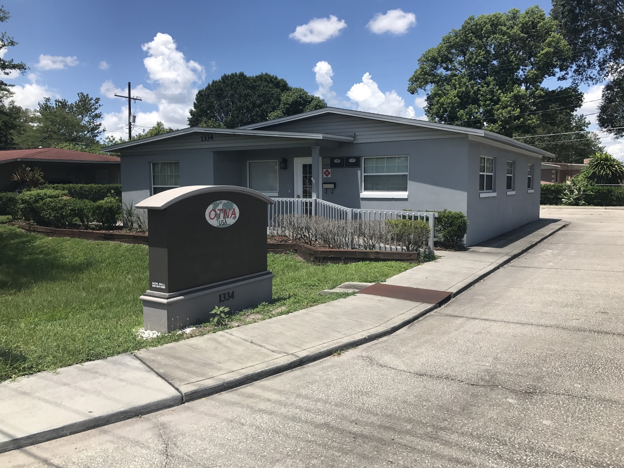 1334 S Semoran Blvd, Orlando, FL à louer Photo du bâtiment- Image 1 de 14