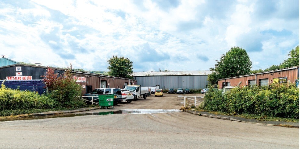 1-7 Boughton Workshops, Boughton à vendre - Photo du bâtiment - Image 1 de 1