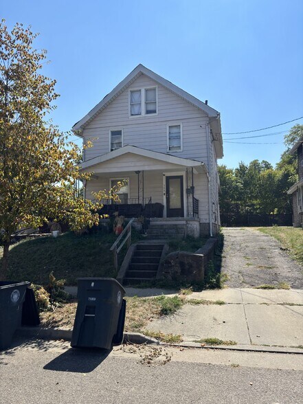 1137-1145 4th Ave, Akron, OH à vendre - Photo du bâtiment - Image 3 de 3