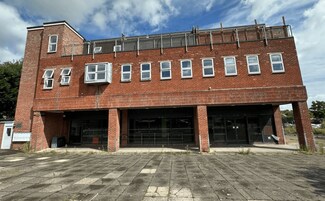 Plus de détails pour Plough Rd, Yateley - Commerce de détail à louer