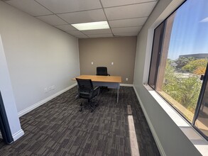 7670 Opportunity Rd, San Diego, CA for lease Interior Photo- Image 2 of 4