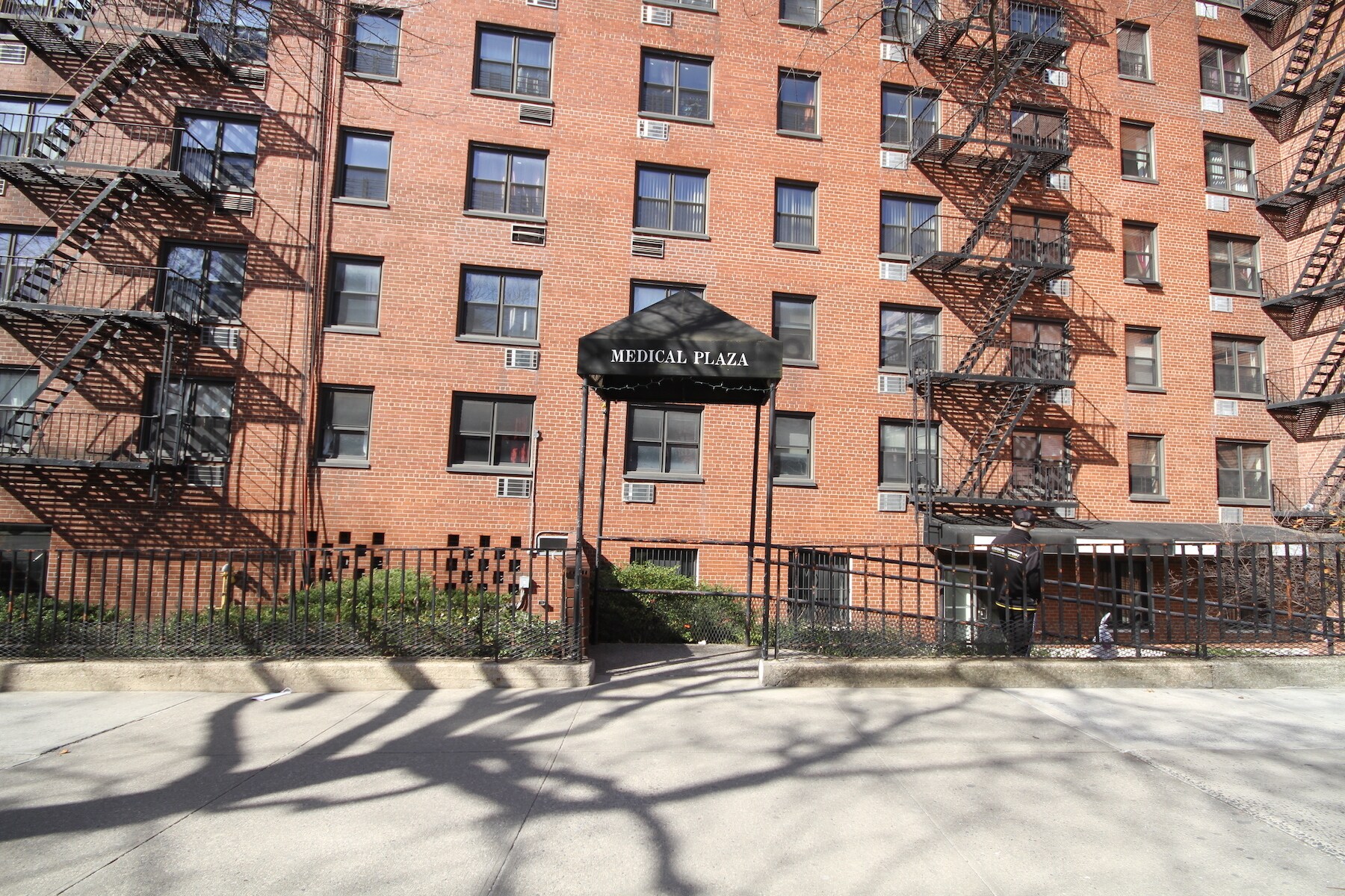 4260 Main St, Flushing, NY for lease Building Photo- Image 1 of 9