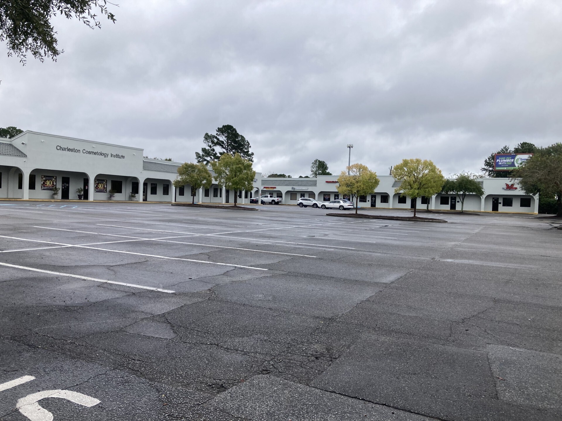 8486 Dorchester Rd, Charleston, SC for lease Interior Photo- Image 1 of 2