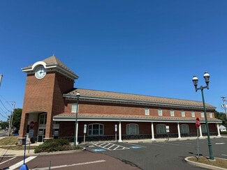 Plus de détails pour 350 Main St, Pennsburg, PA - Commerce de détail à louer