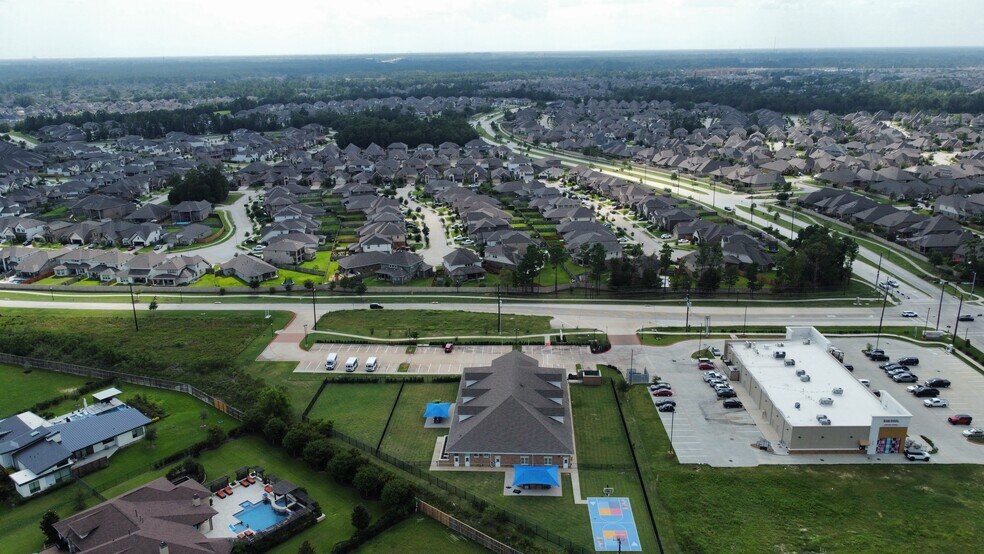 27084 Birnham Woods Dr, Spring, TX à vendre - Aérien - Image 2 de 10