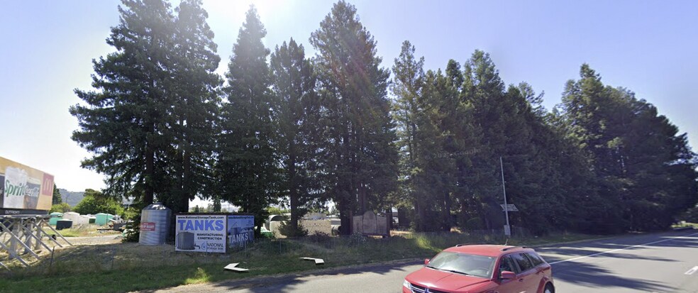 4135 Santa Rosa Ave, Santa Rosa, CA à louer - Photo du bâtiment - Image 3 de 33