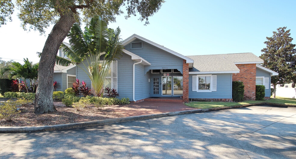 8200 Seminole Blvd, Seminole, FL for sale - Building Photo - Image 1 of 44