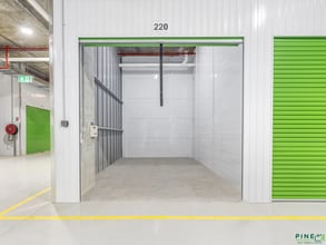 7 Rodborough Rd, Frenchs Forest for lease Interior Photo- Image 1 of 2