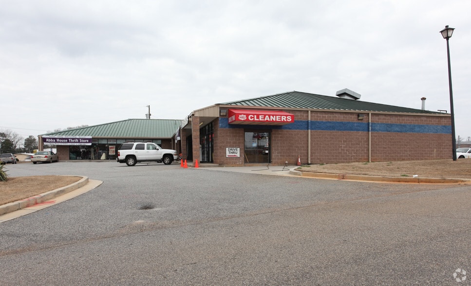 3427 Keith Bridge Rd, Cumming, GA for lease - Building Photo - Image 2 of 4