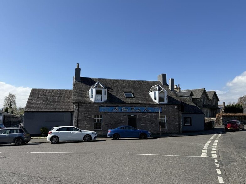 2 Inverallan Rd, Stirling for lease - Building Photo - Image 2 of 9