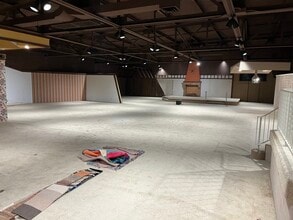 740 8th Ave, Huntington, WV à vendre Photo intérieure- Image 1 de 25