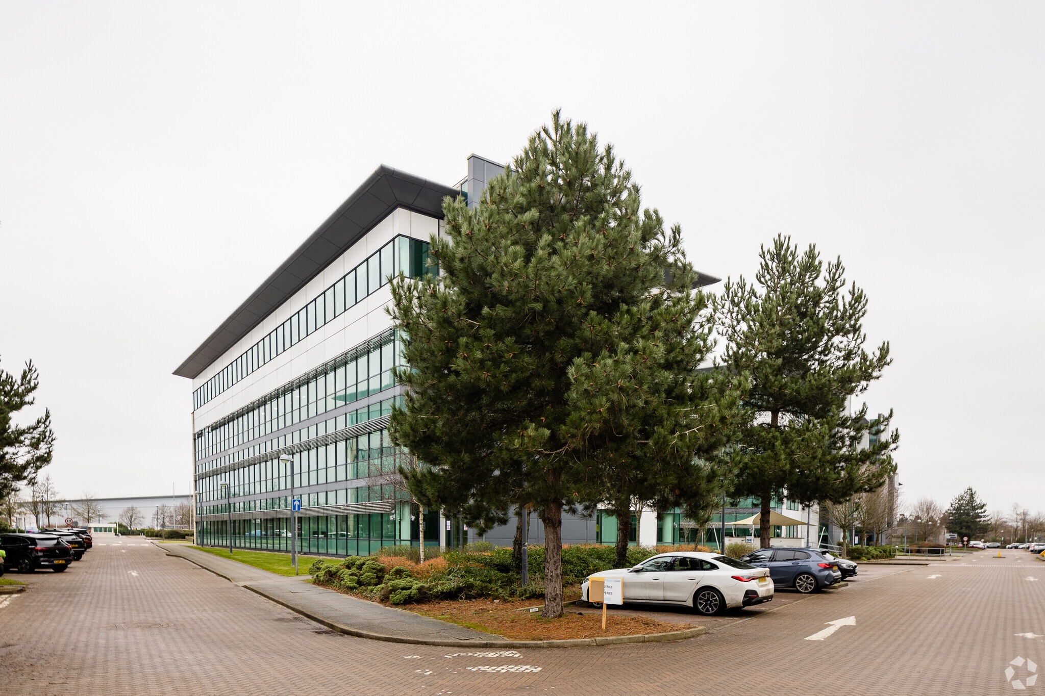 Mosquito Way, Hatfield for lease Primary Photo- Image 1 of 3