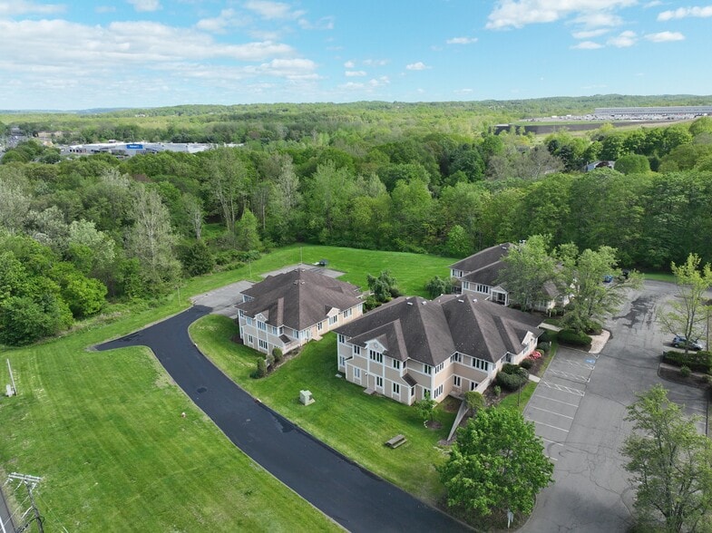 1224 Mill St, East Berlin, CT for lease - Building Photo - Image 3 of 15