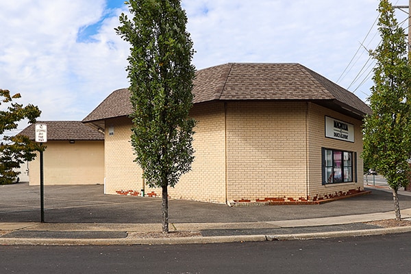 68 Merrick Rd, Lynbrook, NY for sale - Building Photo - Image 2 of 53