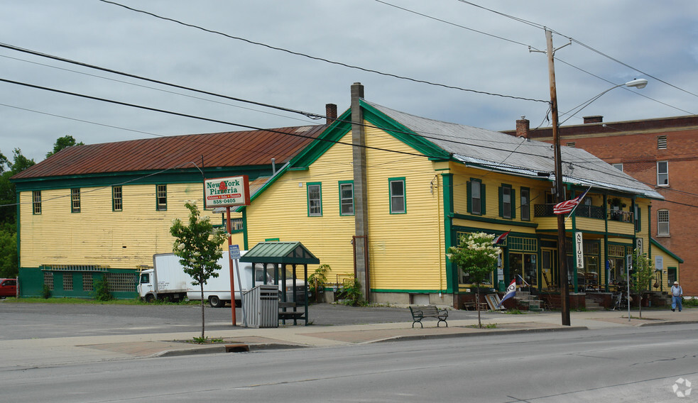 120 Main St, Richfield Springs, NY for sale - Primary Photo - Image 1 of 1