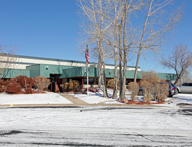 Plus de détails pour 2455 Executive Cir, Colorado Springs, CO - Industriel à louer