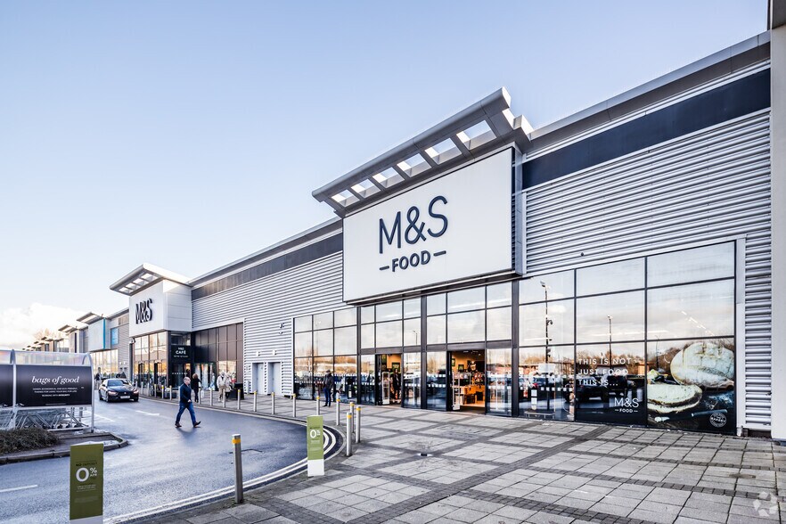 2-5B Ormskirk Rd, Liverpool à louer - Photo du bâtiment - Image 3 de 6