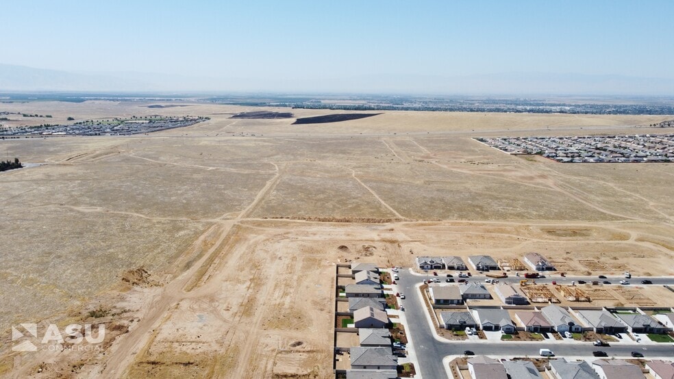 Vineland Rd & City Hills Dr., Bakersfield, CA à vendre - Photo du bâtiment - Image 3 de 12