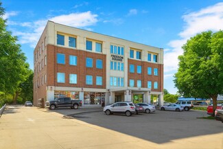 Plus de détails pour 6659 Pearl Rd, Parma Heights, OH - Bureau à louer