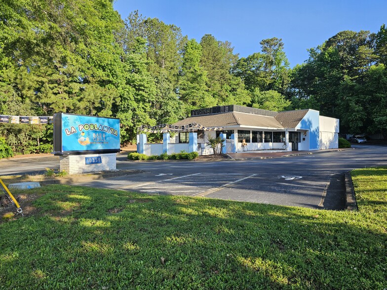 10350 Alpharetta St, Roswell, GA for lease - Building Photo - Image 1 of 6