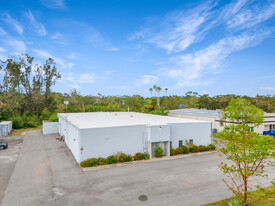 2215 Industrial Blvd, Sarasota FL - Warehouse