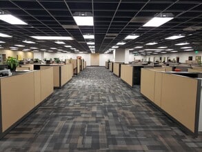 21540-21622 Plummer St, Chatsworth, CA for lease Interior Photo- Image 2 of 10