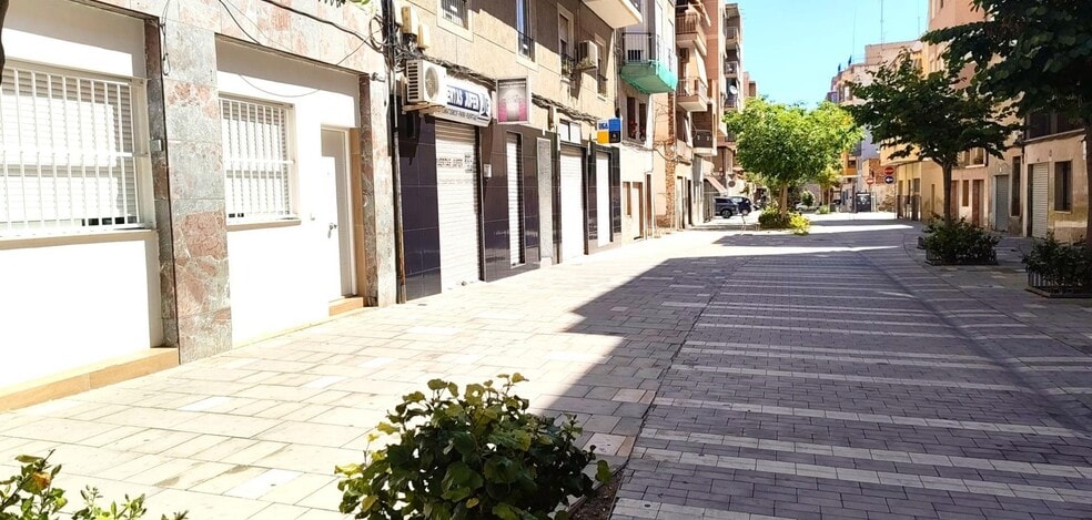 Carrer Olegario Domarco Seller, 32, Elche, Alicante for sale - Building Photo - Image 2 of 6