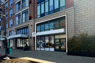 121 Towne St, Stamford, CT à louer Photo du bâtiment- Image 1 de 4