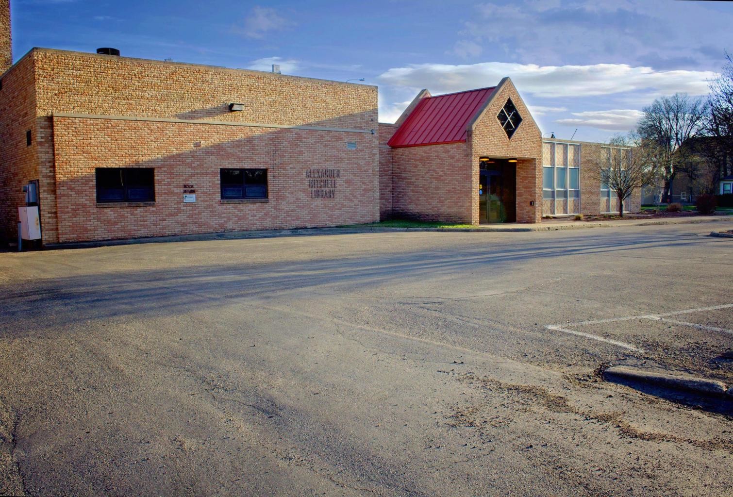 503 S Kline St, Aberdeen, SD for sale Primary Photo- Image 1 of 1