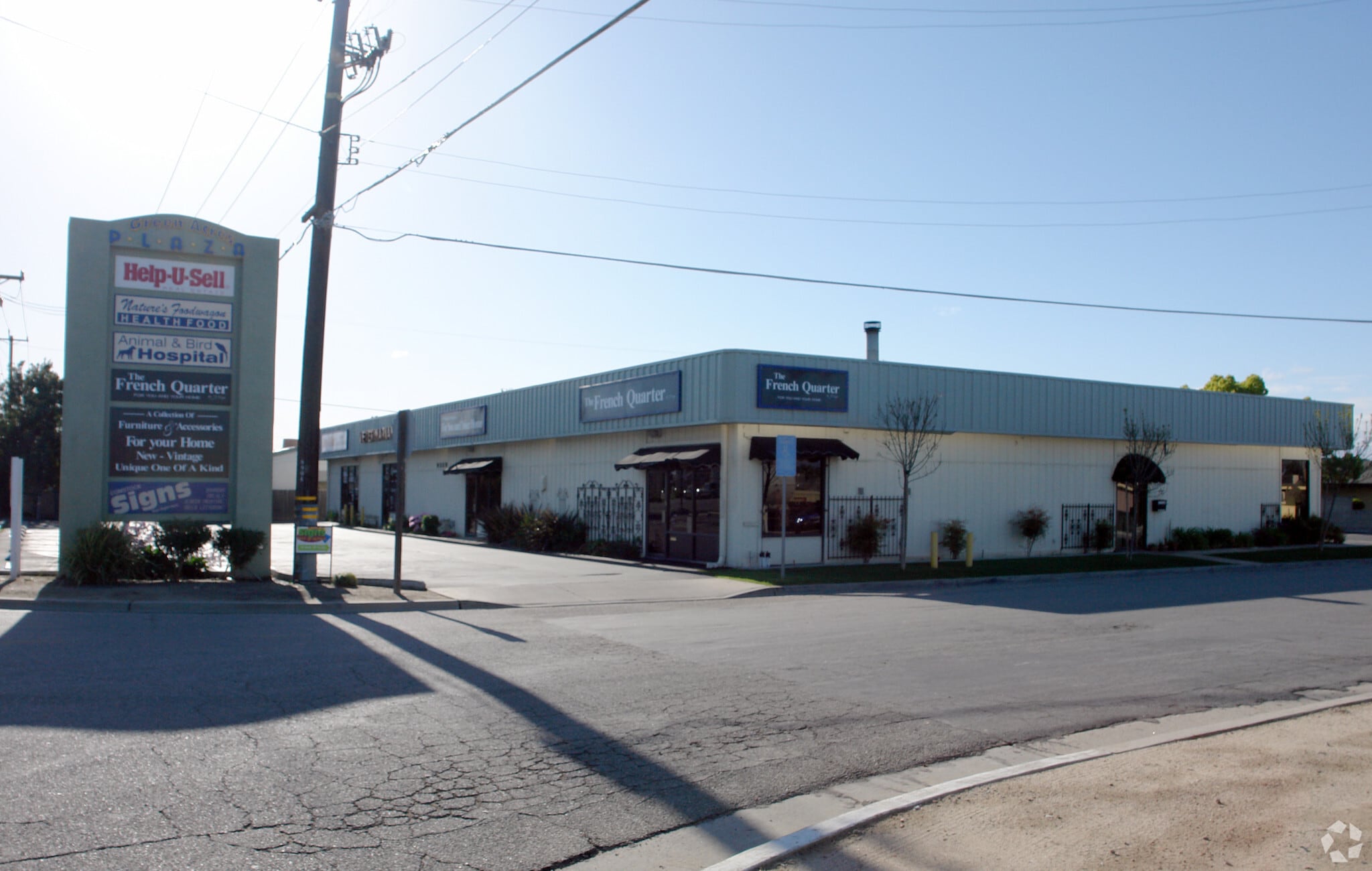 9339 Rosedale Hwy, Bakersfield, CA for lease Building Photo- Image 1 of 5