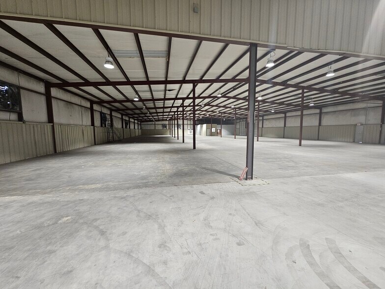 2719 E Elms Rd, Killeen, TX à louer - Photo du bâtiment - Image 2 de 19