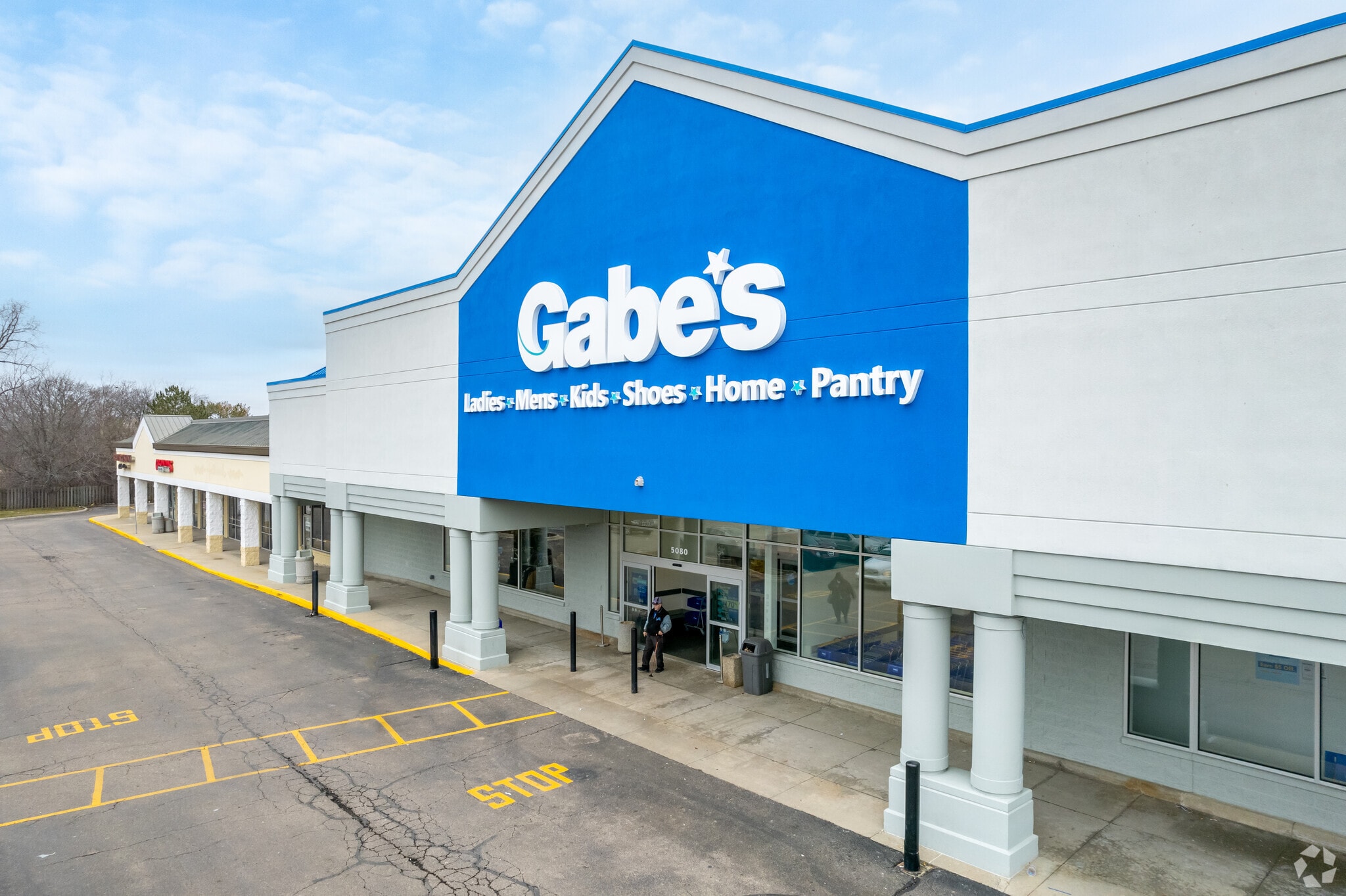 5072-5096 Corunna Rd, Flint, MI for lease Primary Photo- Image 1 of 18