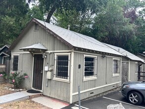 580 Forest Shade Rd, Crestline, CA for lease Building Photo- Image 2 of 6