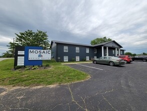 1839 Robin Rd, Martinsville, IN for lease Interior Photo- Image 1 of 3