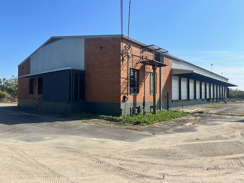 205 Raines Ave, Macon-Bibb, GA à louer - Photo du bâtiment - Image 2 de 13