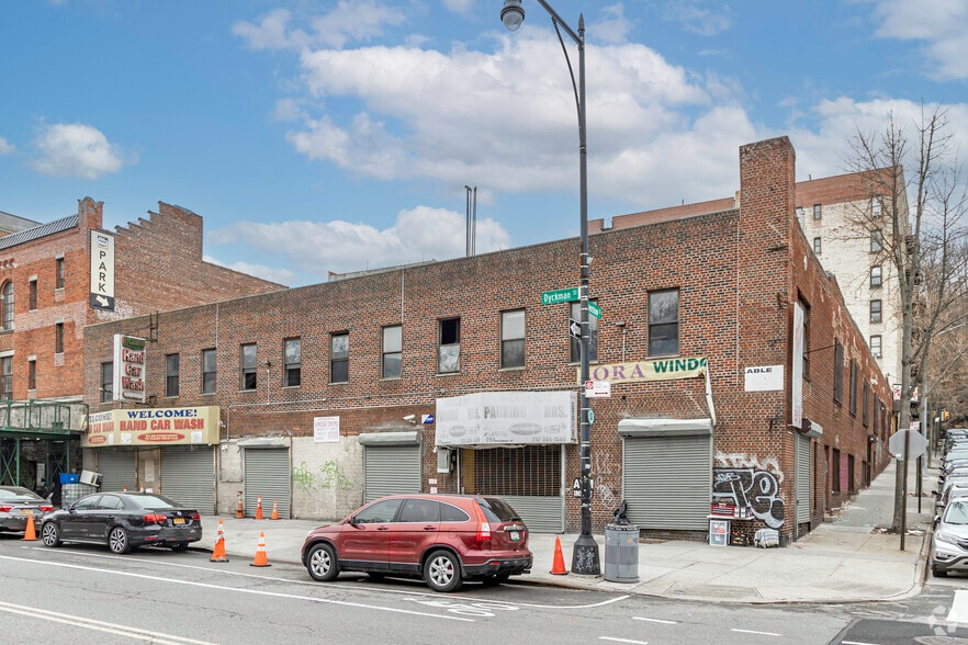 284 Dyckman St, New York, NY for lease - Building Photo - Image 3 of 7