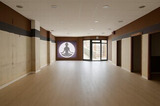 Plus de détails pour Pla?A Auditorio Moreno Gans, 5B, Algemesí - Commerce de détail à louer