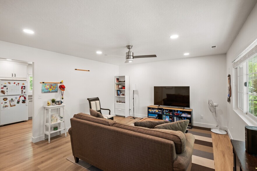 49 N 300 E, Midway, UT à vendre - Photo intérieure - Image 3 de 43