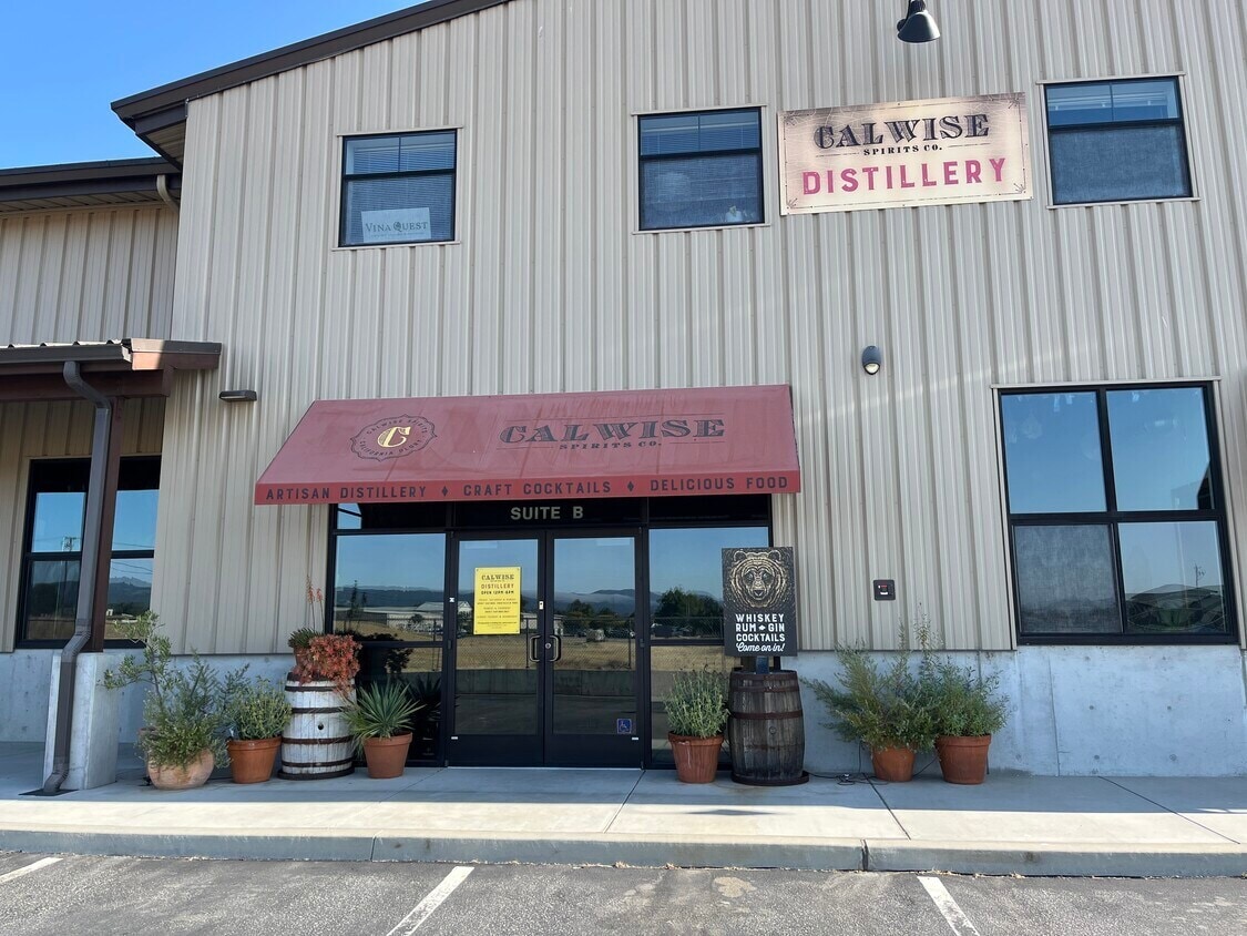 3340 Ramada Dr, Paso Robles, CA for lease Building Photo- Image 1 of 11