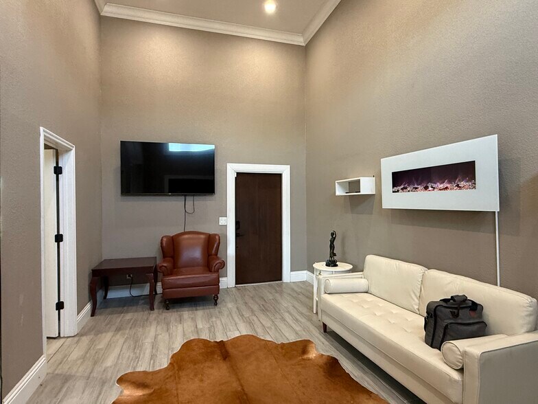 1471 S Missouri Ave, Clearwater, FL à vendre - Photo du bâtiment - Image 3 de 14