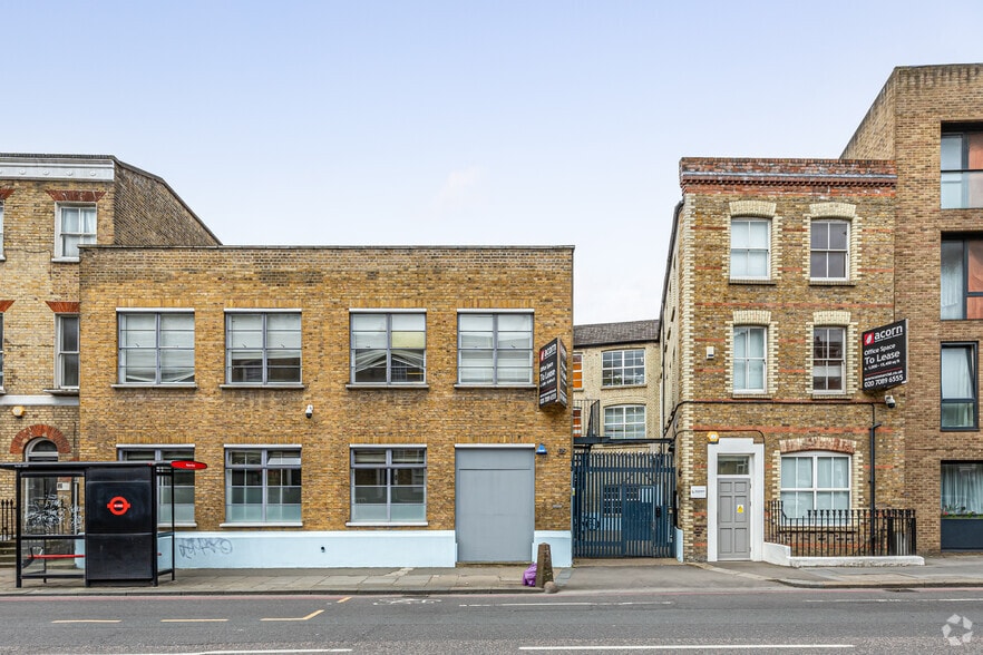 65-69 Kings Cross Rd, London for lease - Building Photo - Image 2 of 30
