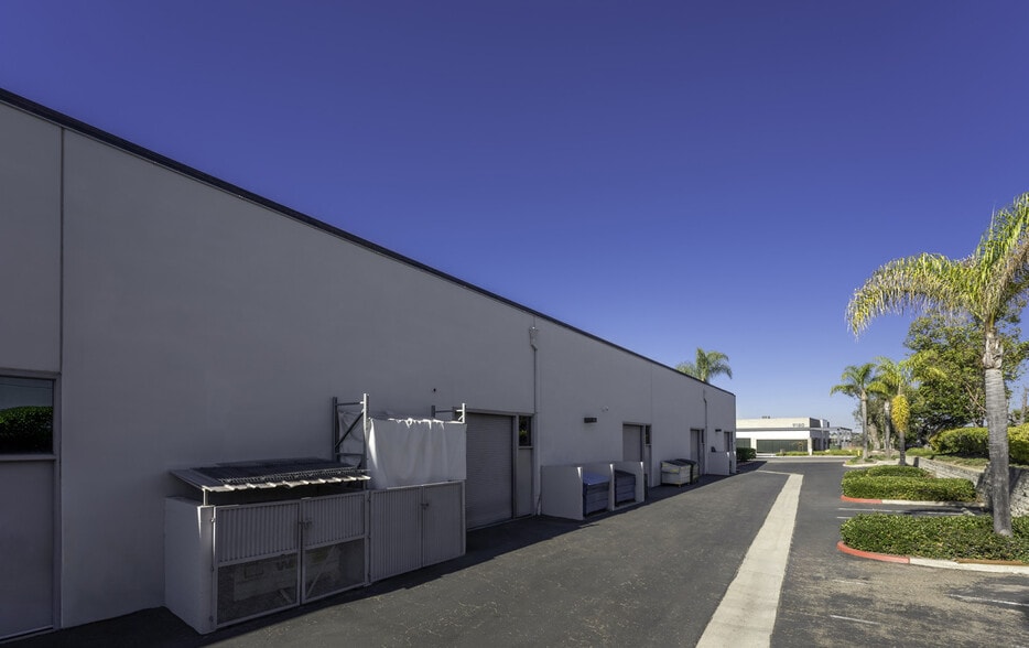 9155 Brown Deer Rd, San Diego, CA for sale - Building Photo - Image 3 of 4