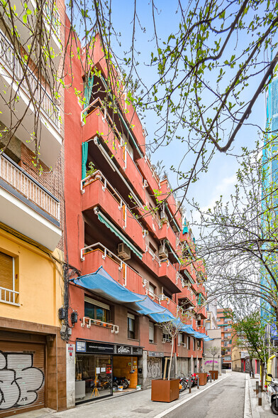 Carrer D'alpens, Barcelona, Barcelona à vendre - Photo principale - Image 1 de 1