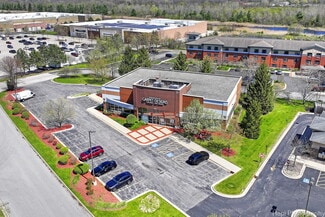 Plus de détails pour 195 N Milwaukee Ave, Vernon Hills, IL - Commerce de détail à vendre