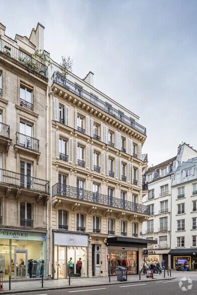 15 Rue Du Caire, Paris à louer - Photo du bâtiment - Image 2 de 9