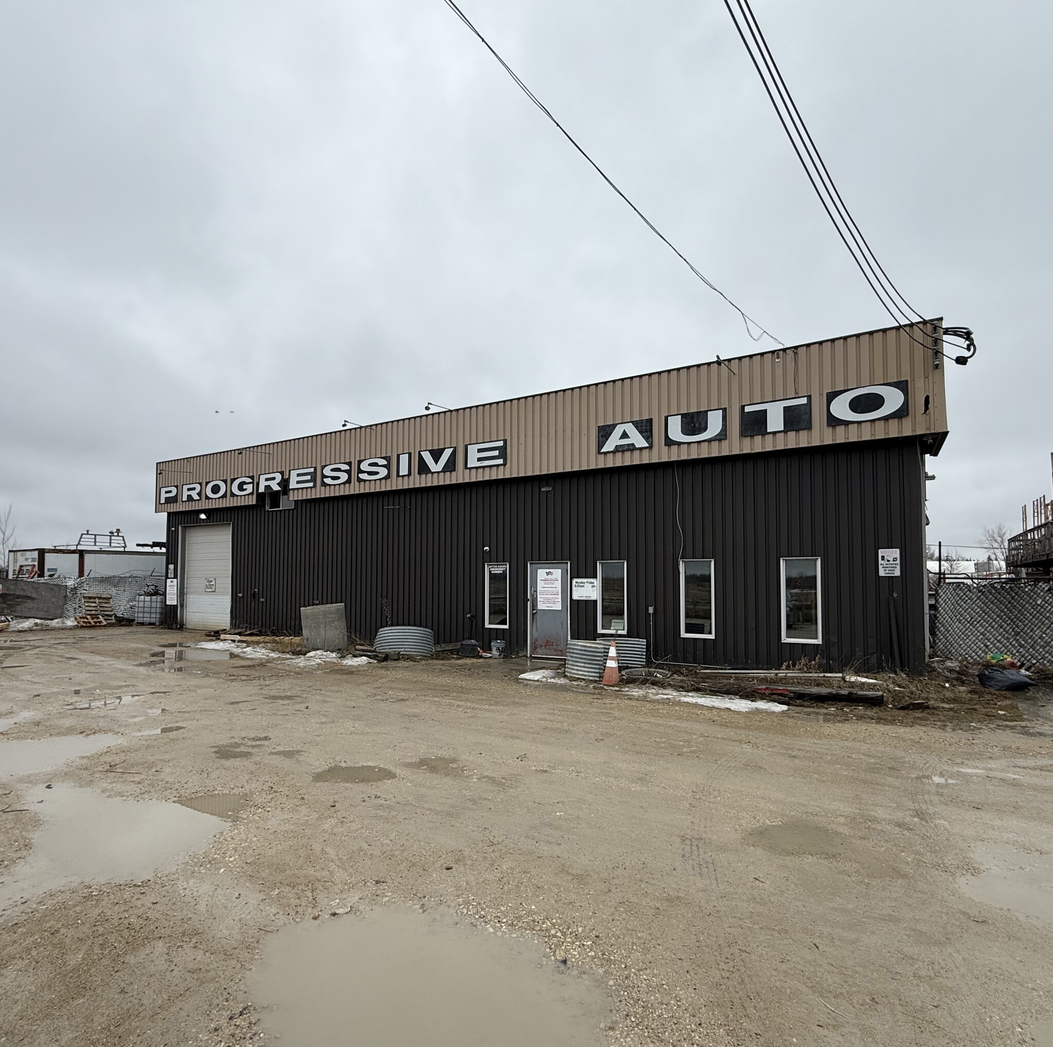 2026 Oak Grove Rd, Grande Pointe, MB for lease Primary Photo- Image 1 of 13